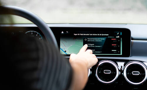 Web 3.0: Mercedes Benz User Experience