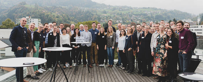 Herbst-Event 2019: Kunden und Mitarbeiter von MASSIVE ART Growth Hacking Team mit Hendrik Lennarz 2019